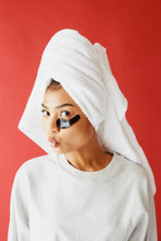 Load image into Gallery viewer, Korean Fairy Skincare™ 24k Gold Eye Patches (x10)